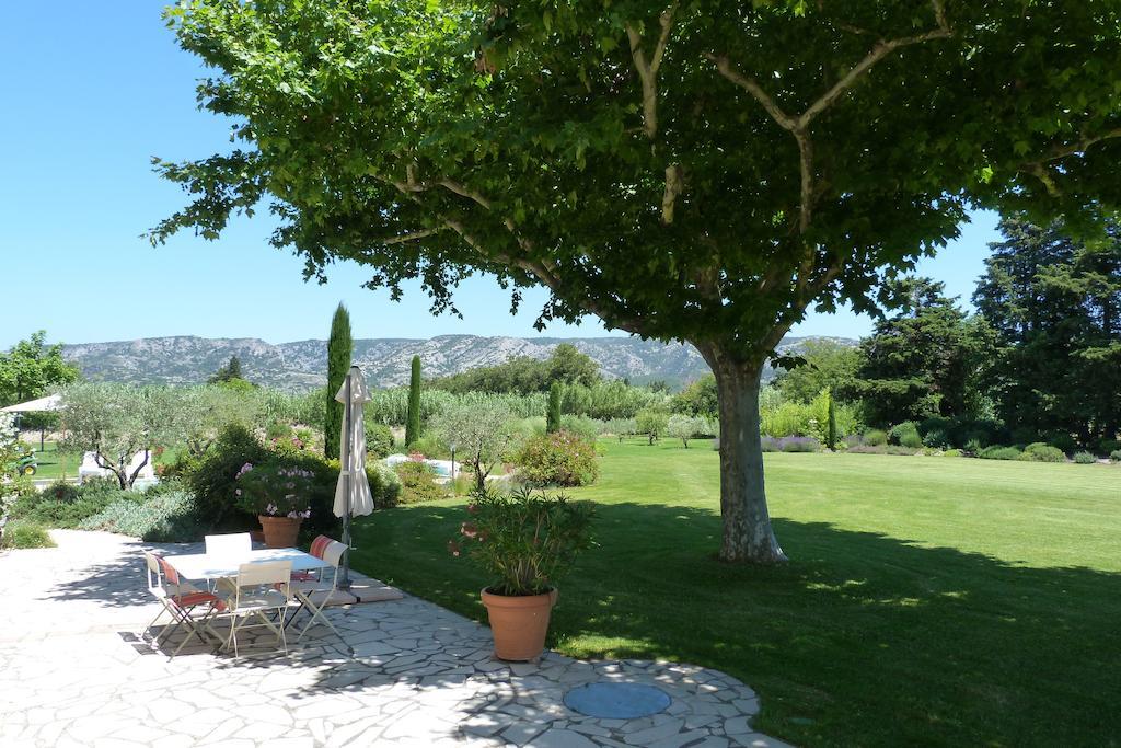 Mas De Chantounette Cheval-Blanc Exterior photo